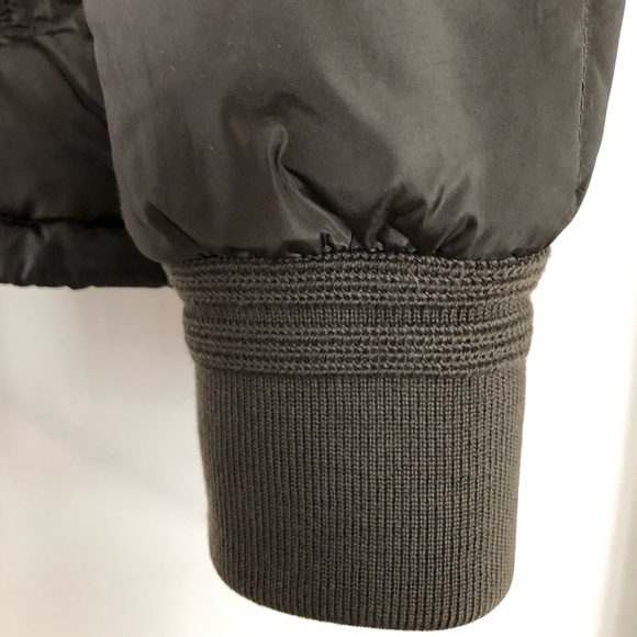 MONCLER Front Pocket Olive Green Puffer - Picture 6 of 8